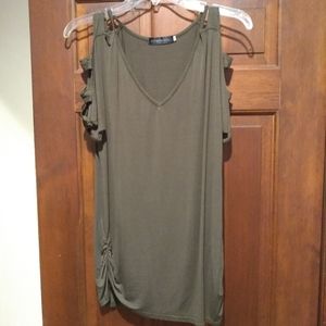 Dreagal Dark Green Top